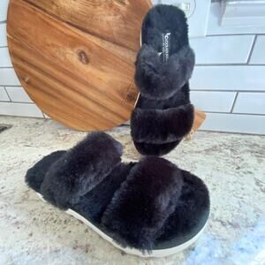 Koolaburra by UGG Fuzz On Slippers Black Womens sz 5 EU 36